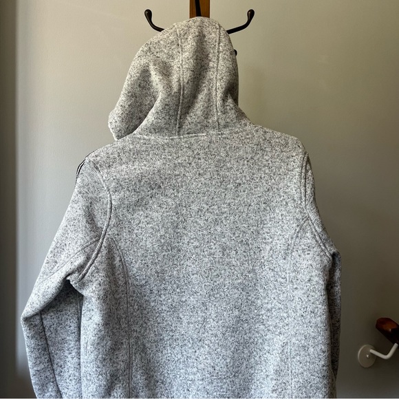 Reebok Fuzzy Sweater - Picture 3 of 3